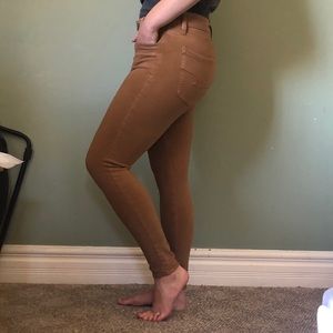 Super comfy AE Jegging Jeans